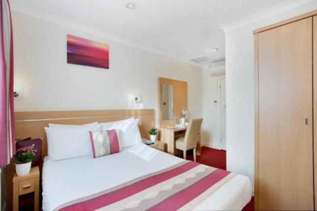 Queens Park Premier London Hyde Park المظهر الخارجي الصورة